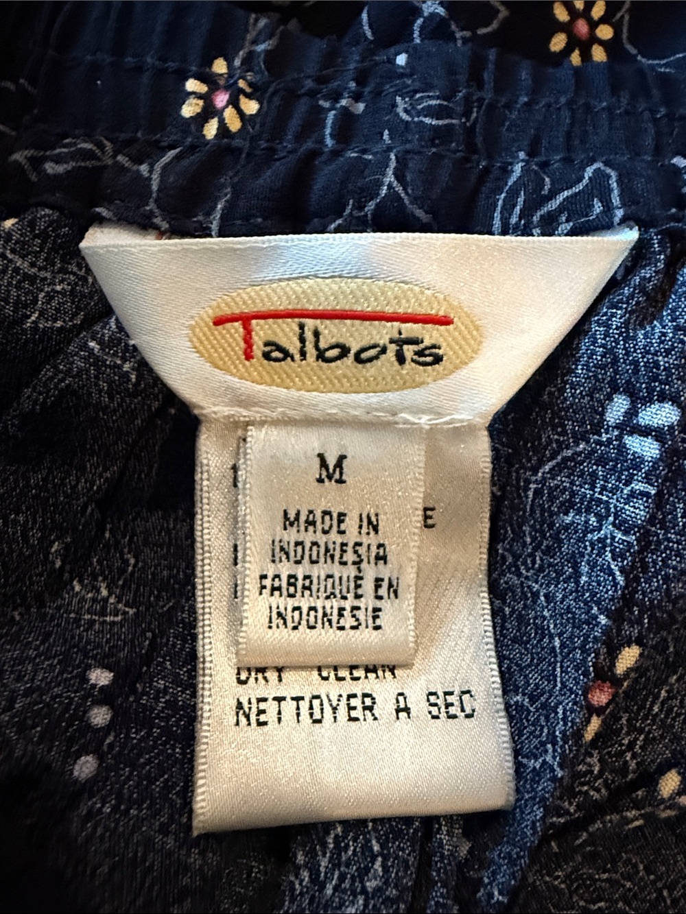 Talbots Navy Floral Pleated Maxi Skirt with Tiny Blossoms - Picture 4 of 5